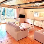 Σπίτι διακοπών Comfortable With A Private Garden