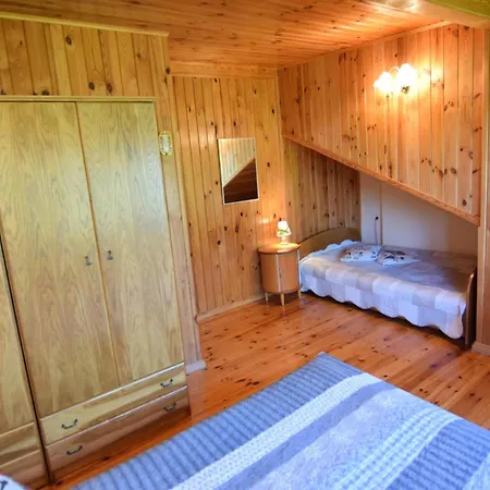 Дом отдыха Comfortable With A Private Garden